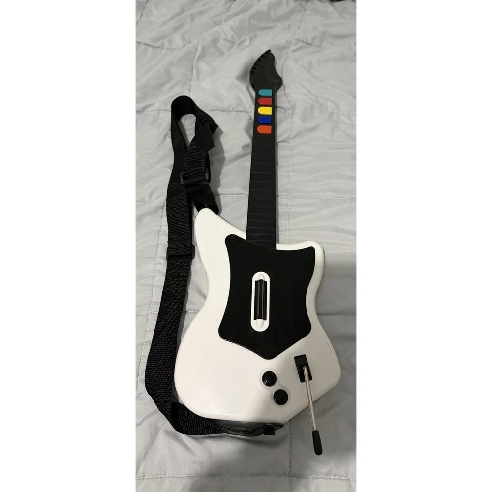 PS2 Red Octane Guitar Hero Wireless Not Tested No Dongle Powers on w/Battery